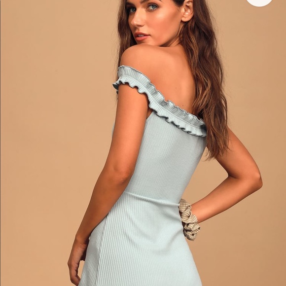 Light blue off shoulder lulus dress medium - Picture 2 of 6